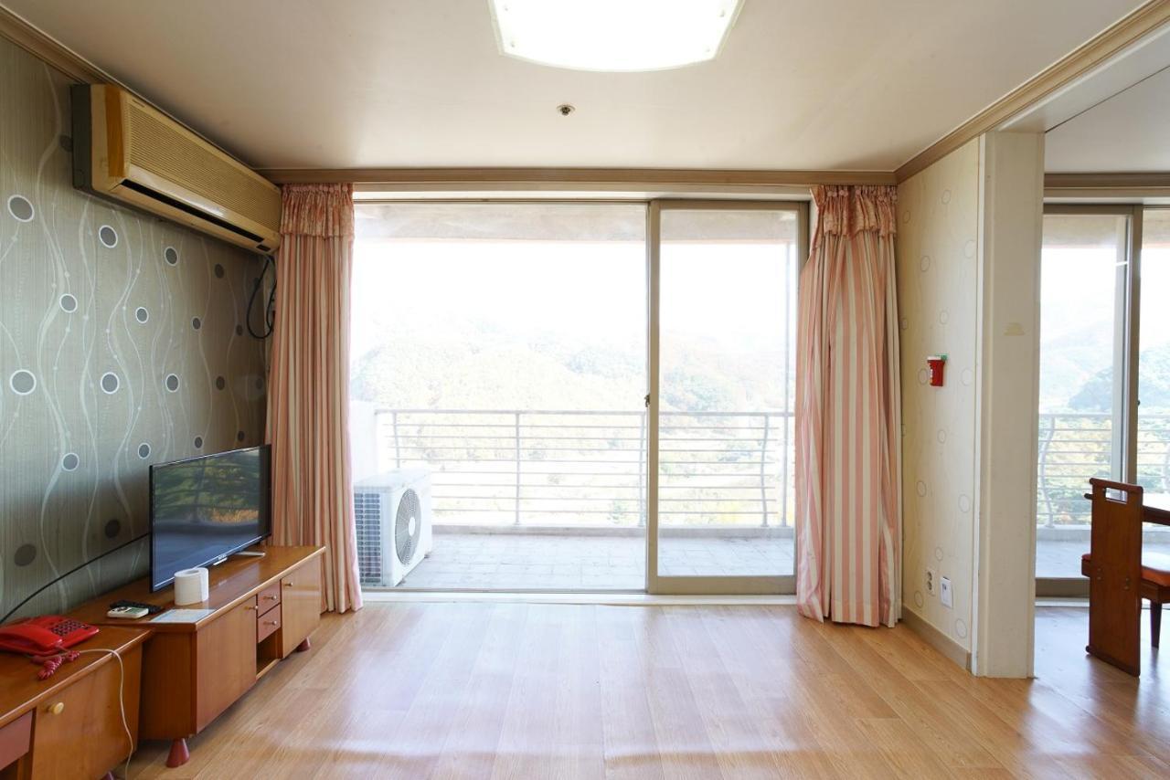 Koresco Chiak Mountain Condominium Hoengseong Eksteriør billede